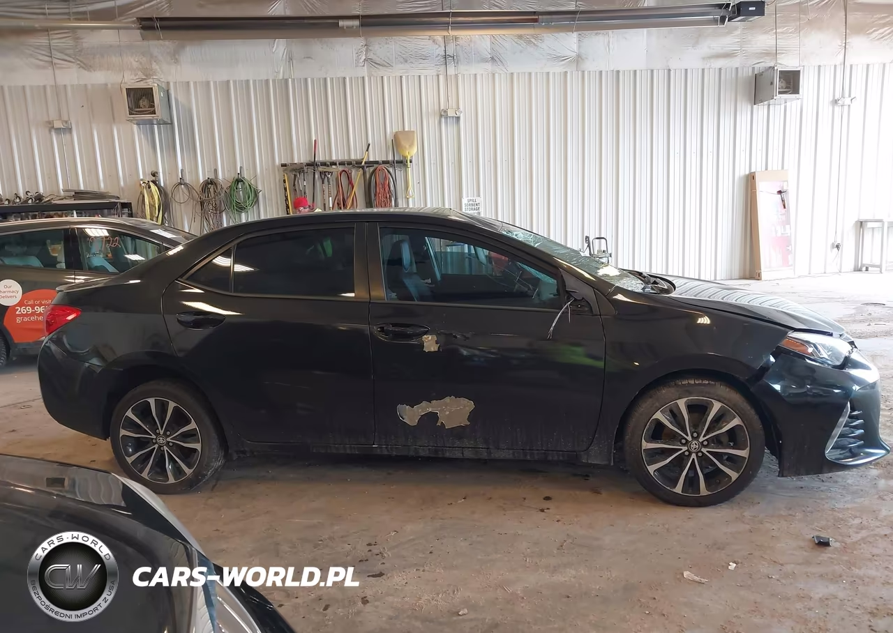 2017 Toyota Corolla Se VIN:5YFBURHE6HP628910 - 13