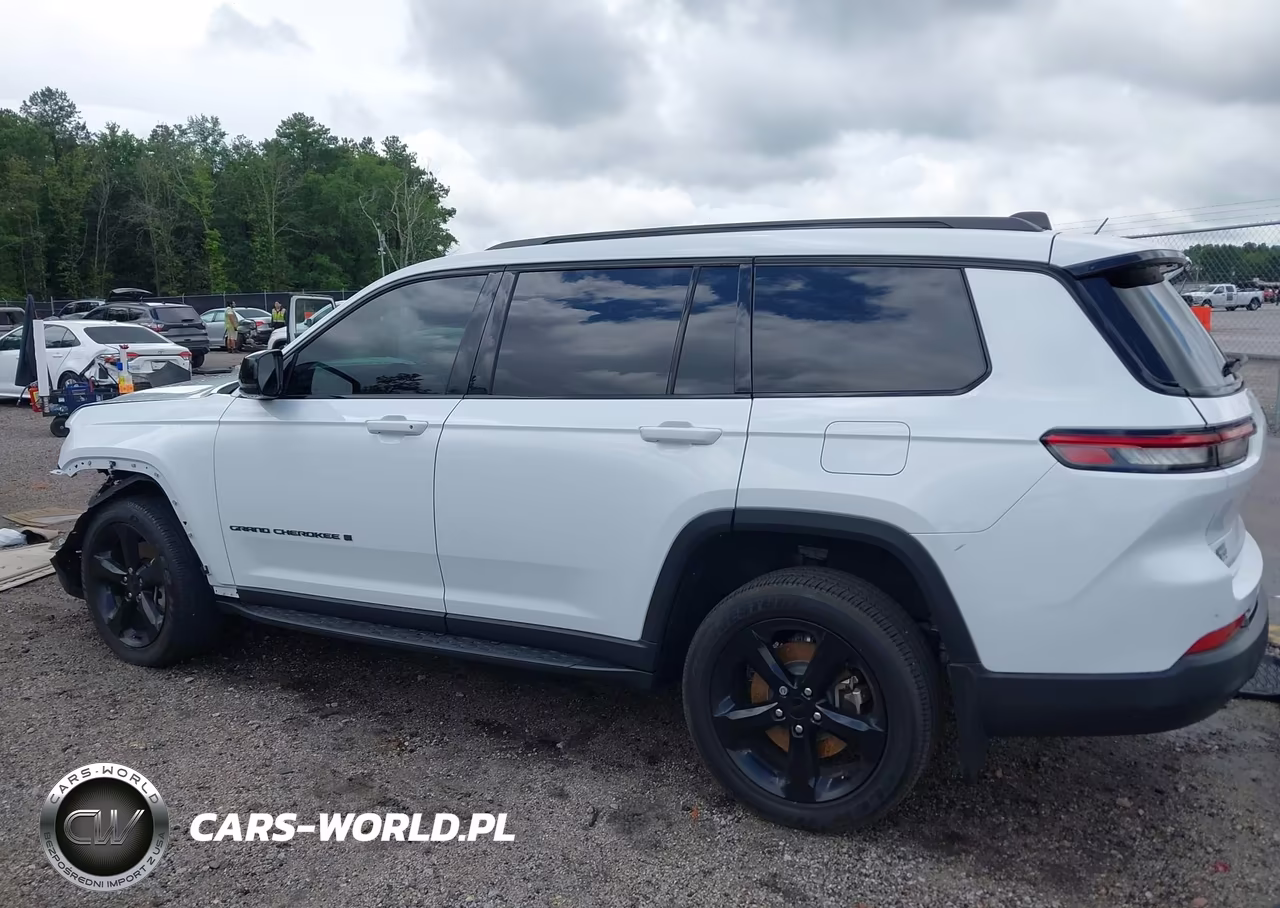 2024 Jeep Grand Cherokee L Altitude X 4X2 VIN:1C4RJJAG9R8566503 - 3