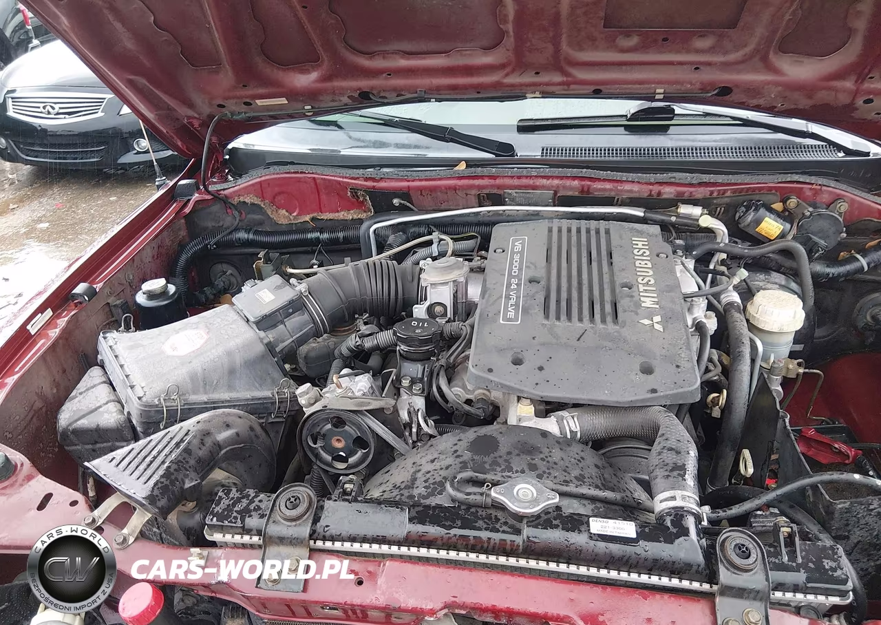 2001 Mitsubishi Montero Sport Xls VIN:JA4LS31H61P053916 - 10