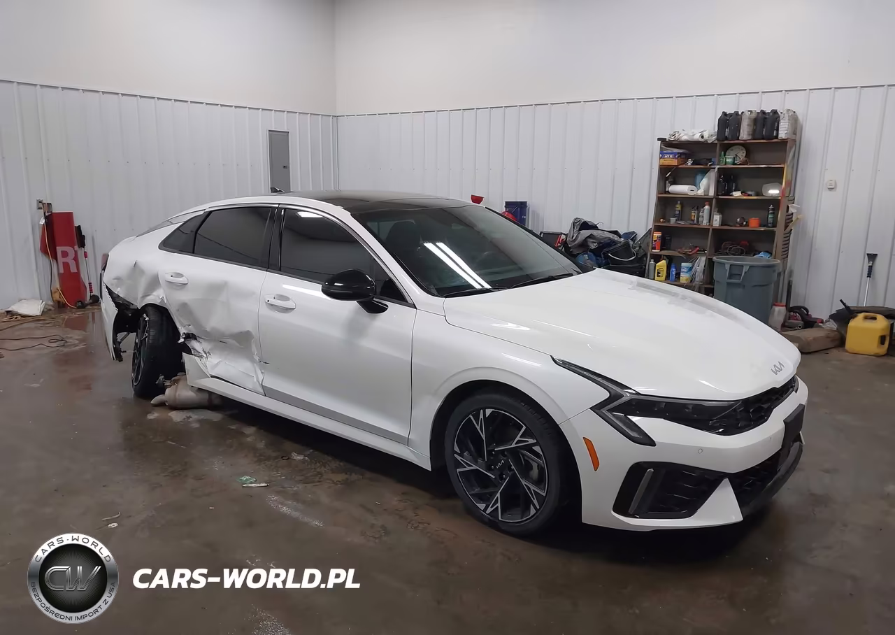 2025 Kia K5 Gt-Line – zdjęcie 1 z 16
