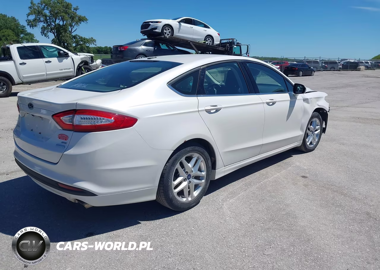 2013 Ford Fusion Se VIN:3FA6P0HR9DR323886 - 4
