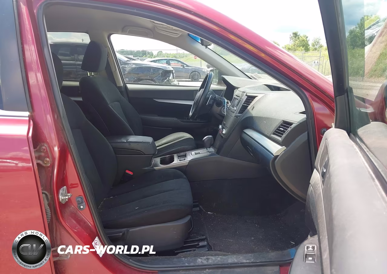 2014 Subaru Outback 2.5I Premium VIN:4S4BRBCC4E3202356 - 5