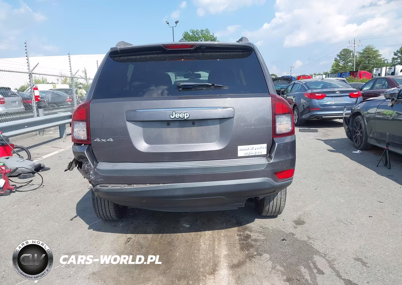 2016 Jeep Compass Sport VIN:1C4NJDBB0GD712908 - 16