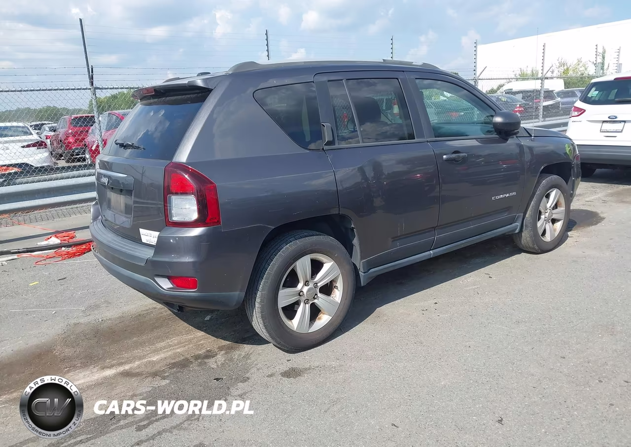 2016 Jeep Compass Sport VIN:1C4NJDBB0GD712908 - 4