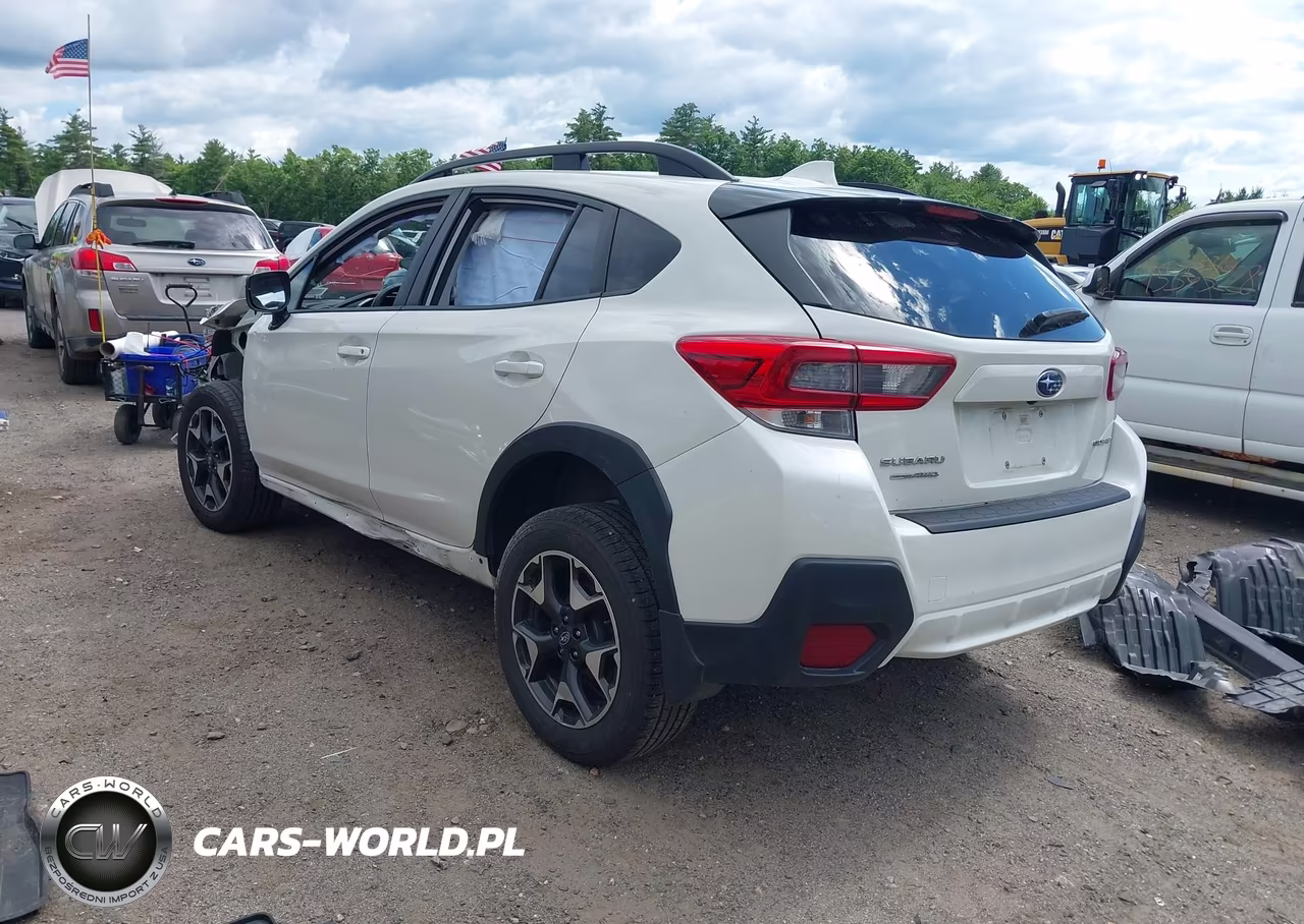 2020 Subaru Crosstrek Premium VIN:JF2GTAEC8L8208388 - 3