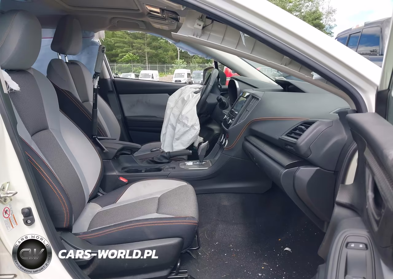 2020 Subaru Crosstrek Premium VIN:JF2GTAEC8L8208388 - 5