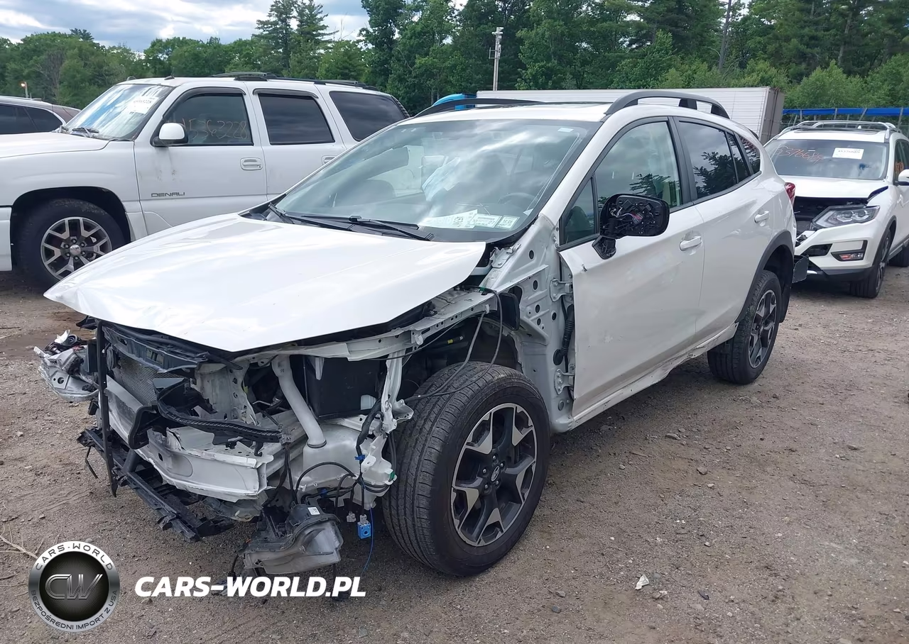 2020 Subaru Crosstrek Premium VIN:JF2GTAEC8L8208388 - 6