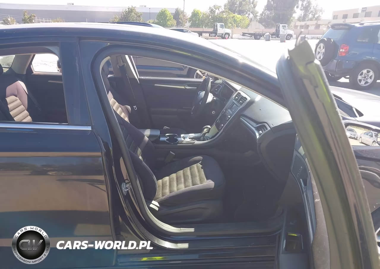 2014 Ford Fusion Se VIN:3FA6P0H75ER171122 - 5