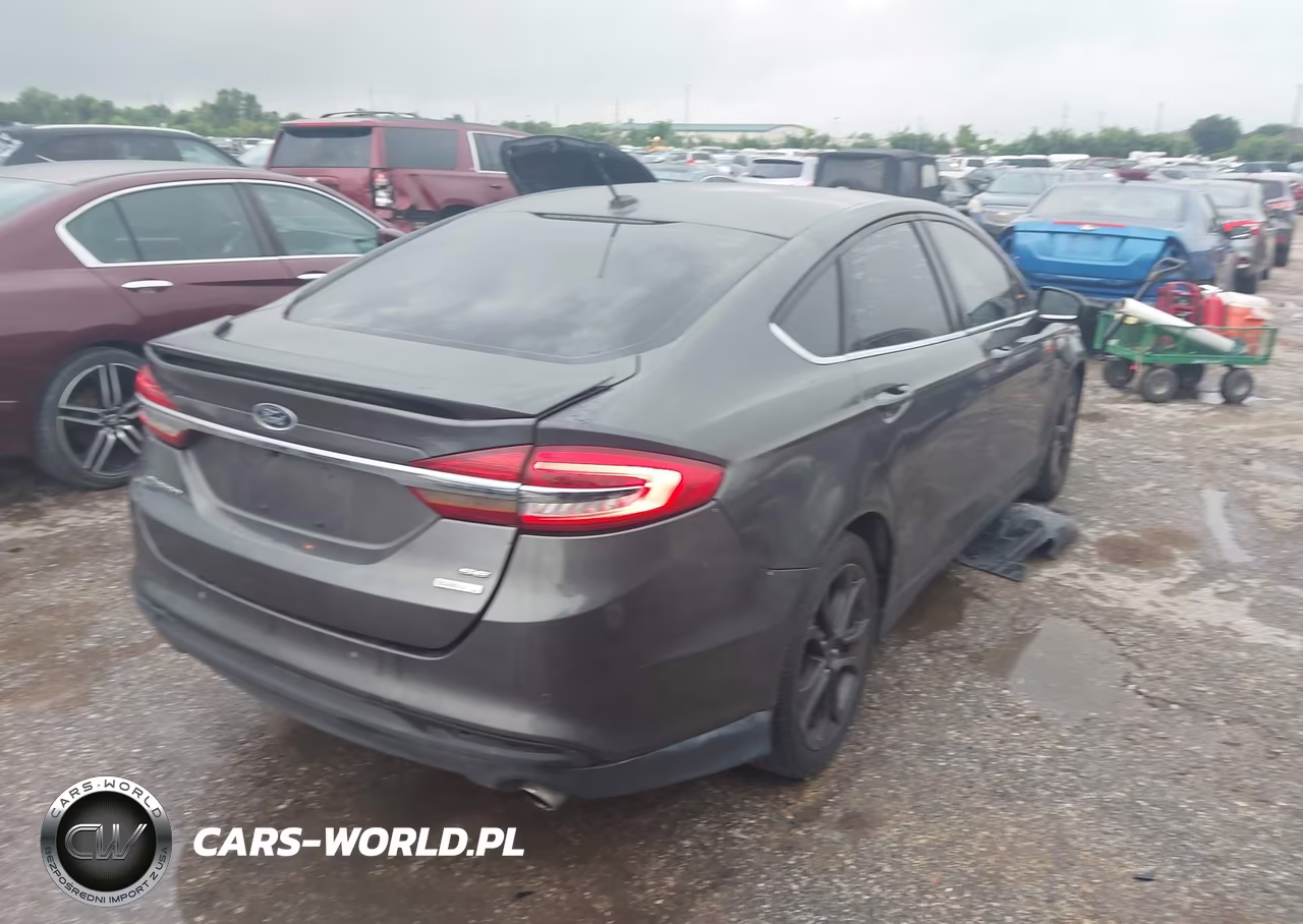 2018 Ford Fusion Se VIN:3FA6P0HD6JR231750 - 4