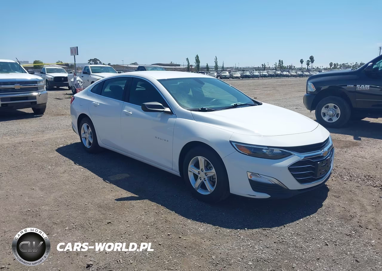 2020 Chevrolet Malibu Fwd 1Fl – zdjęcie 1 z 17