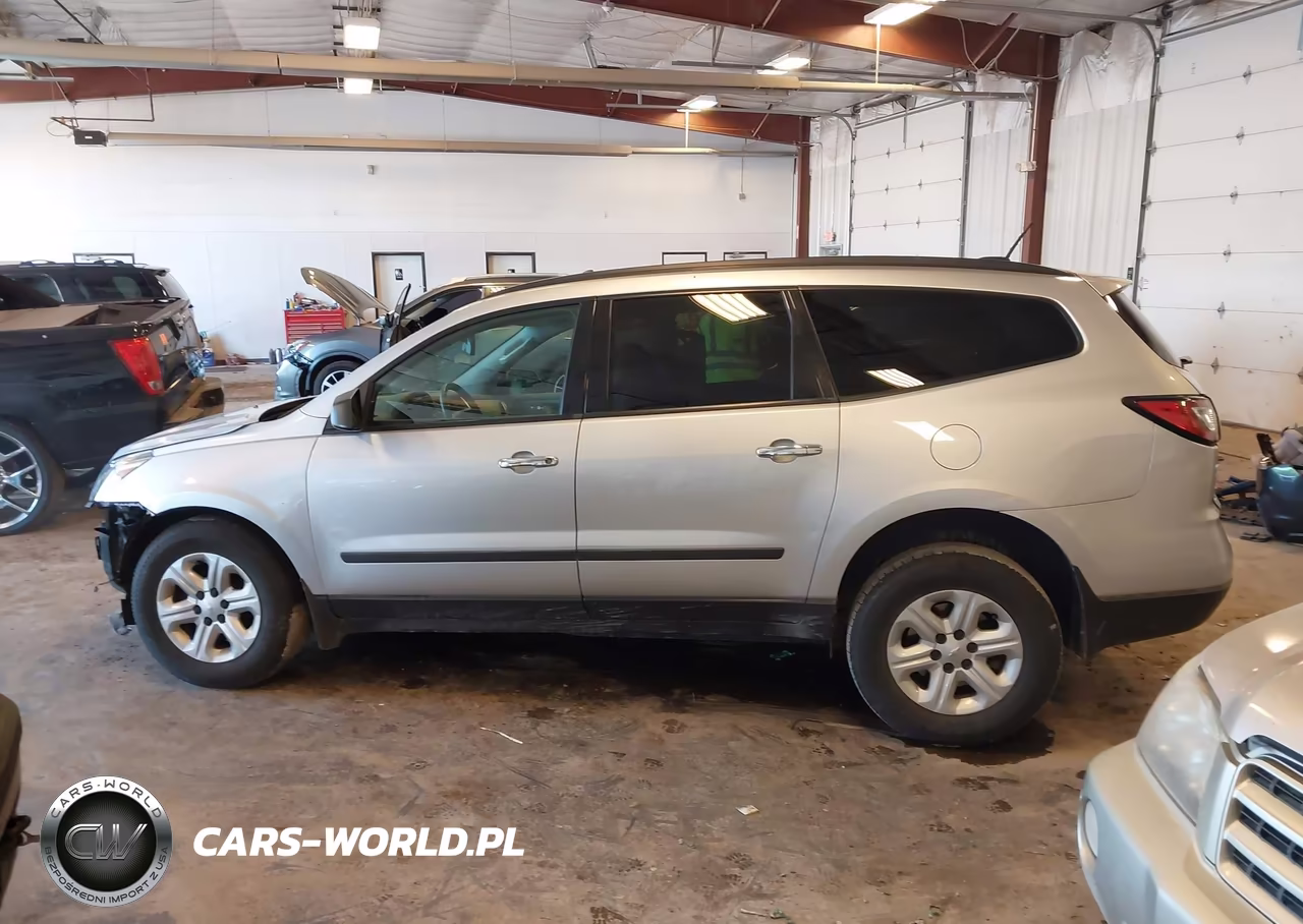2017 Chevrolet Traverse Ls VIN:1GNKVFKD3HJ298960 - 14