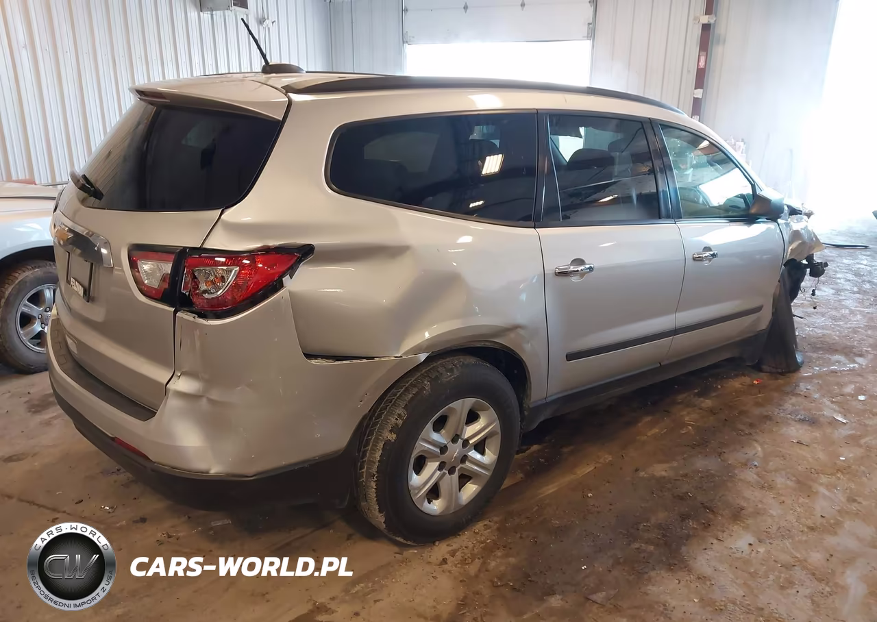 2017 Chevrolet Traverse Ls VIN:1GNKVFKD3HJ298960 - 4