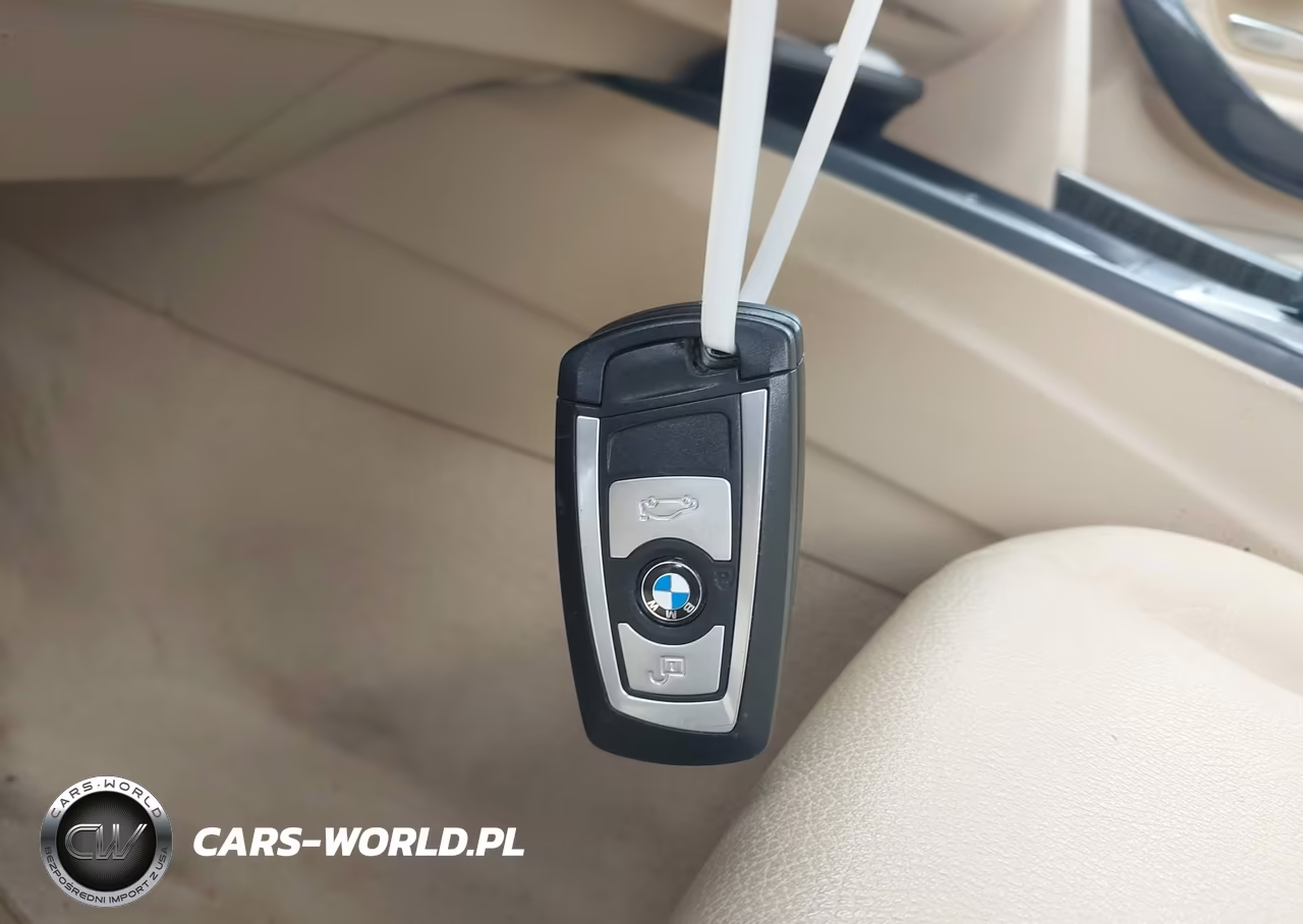 2013 BMW 328I xDrive VIN:WBA3B5C5XDF593801 - 11