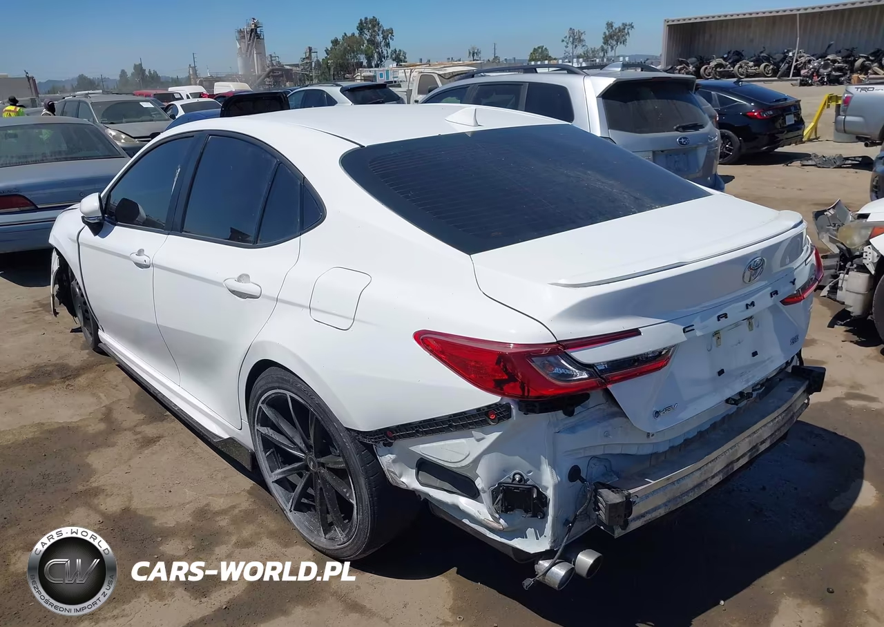 2025 Toyota Camry Se VIN:4T1DAACK1SU511659 - 3