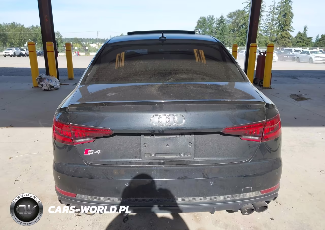2018 Audi S4 3.0T Premium Plus VIN:WAUC4AF42JA038114 - 15