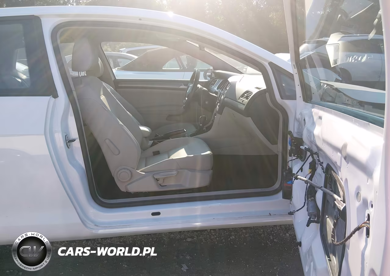 2015 Volkswagen Golf Tsi S 2-Door VIN:3VW917AUXFM055461 - 5