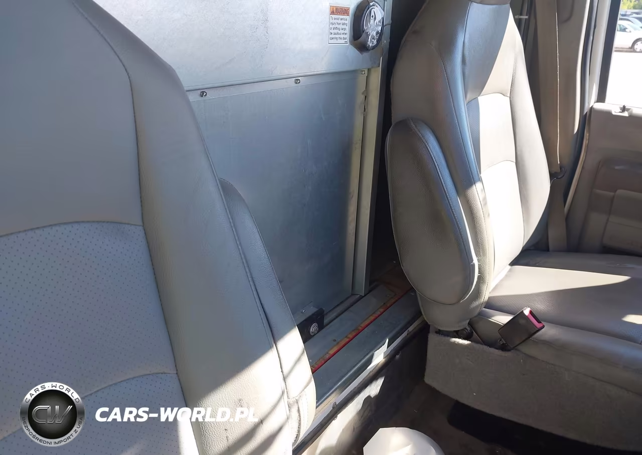 2022 Ford E-350 Cutaway VIN:1FDWE3FN2NDC11910 - 4