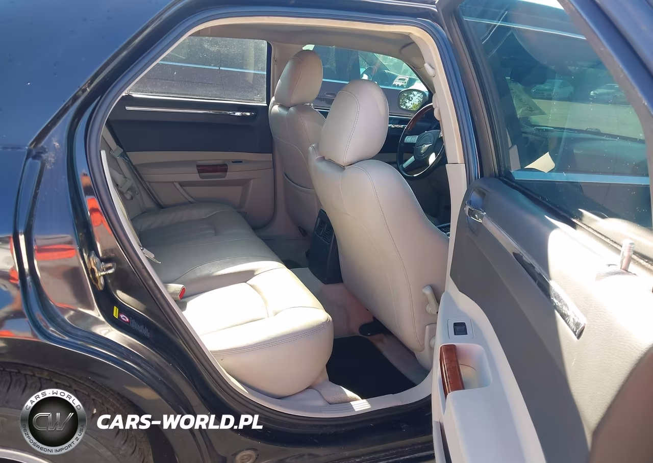 2005 Chrysler 300C VIN:2C3AA63H65H519745 - 8
