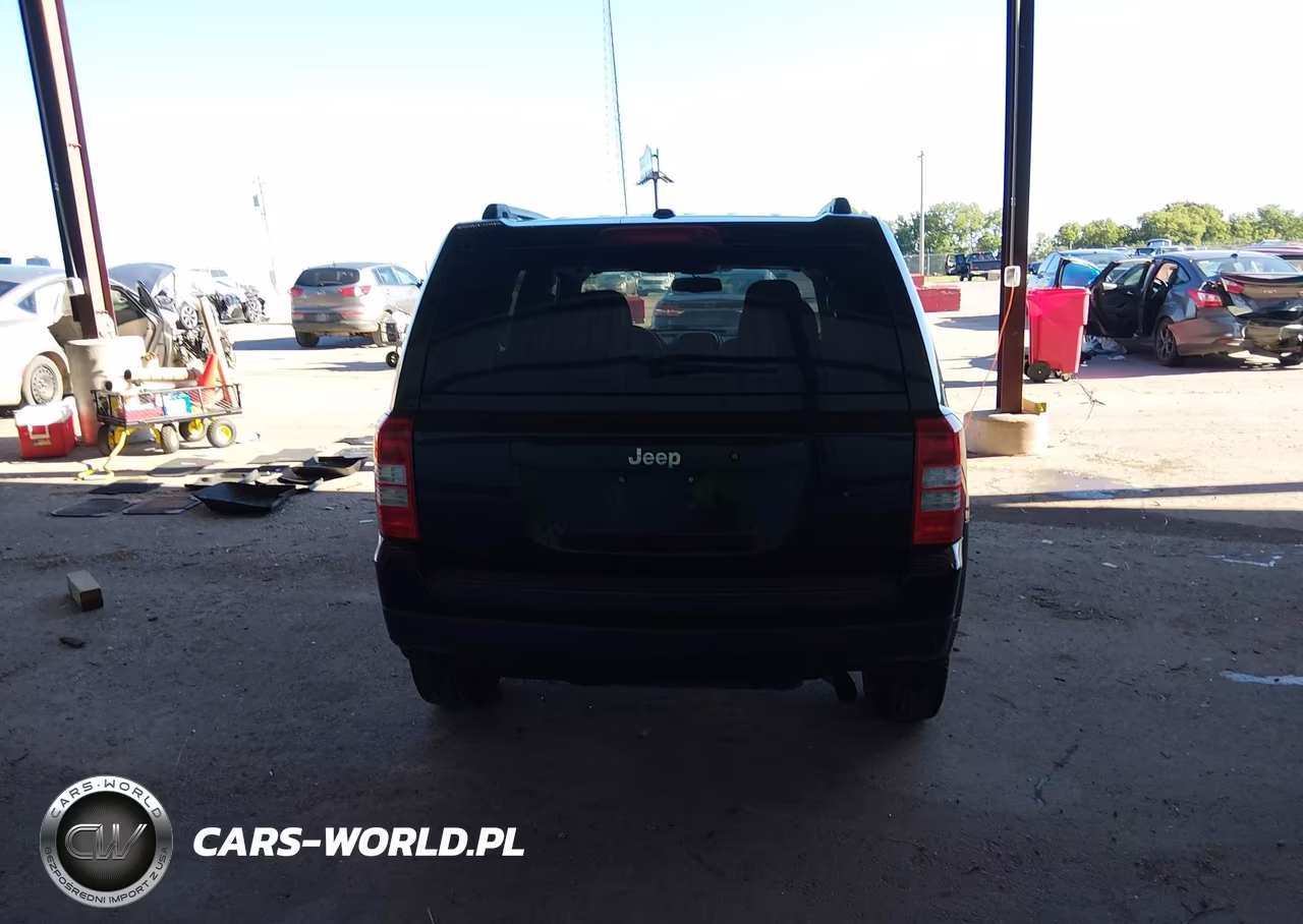 2016 Jeep Patriot Sport VIN:1C4NJPBB5GD761362 - 16