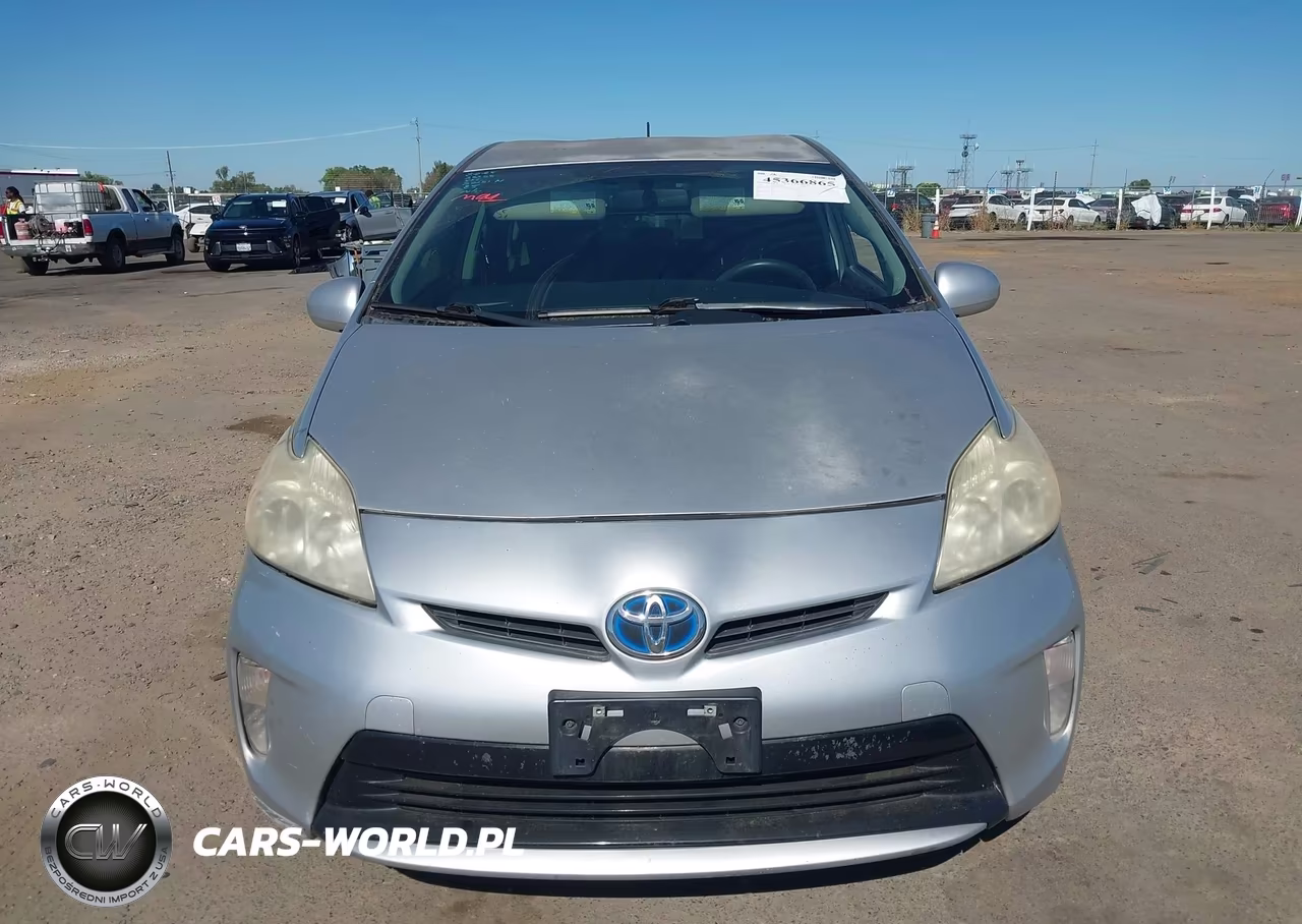 2013 Toyota Prius Two VIN:JTDKN3DU1D1722019 - 12