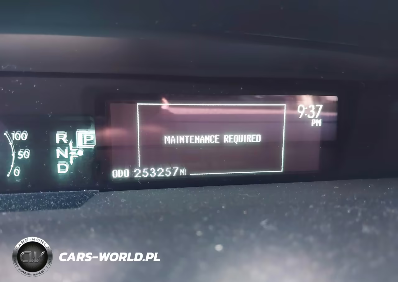 2013 Toyota Prius Two VIN:JTDKN3DU1D1722019 - 15