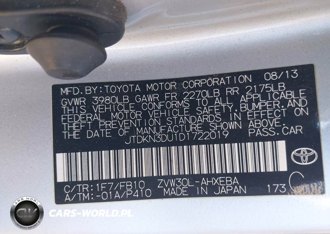 2013 Toyota Prius Two VIN:JTDKN3DU1D1722019 - 9