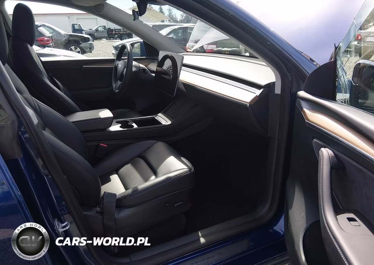 2022 Tesla Model Y Long Range Dual Motor All-Wheel Drive VIN:7SAYGDEE2NF558941 - 20