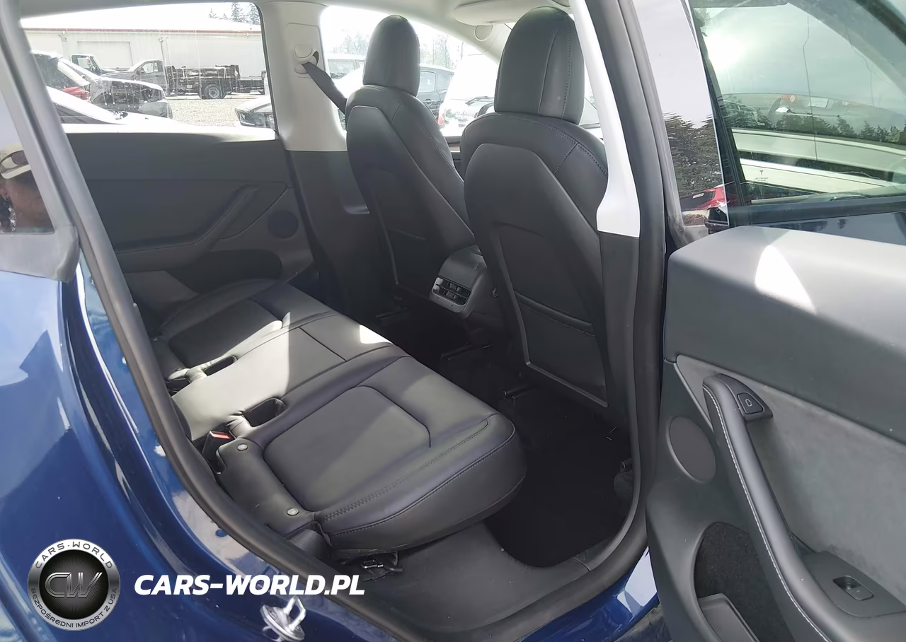 2022 Tesla Model Y Long Range Dual Motor All-Wheel Drive VIN:7SAYGDEE2NF558941 - 21