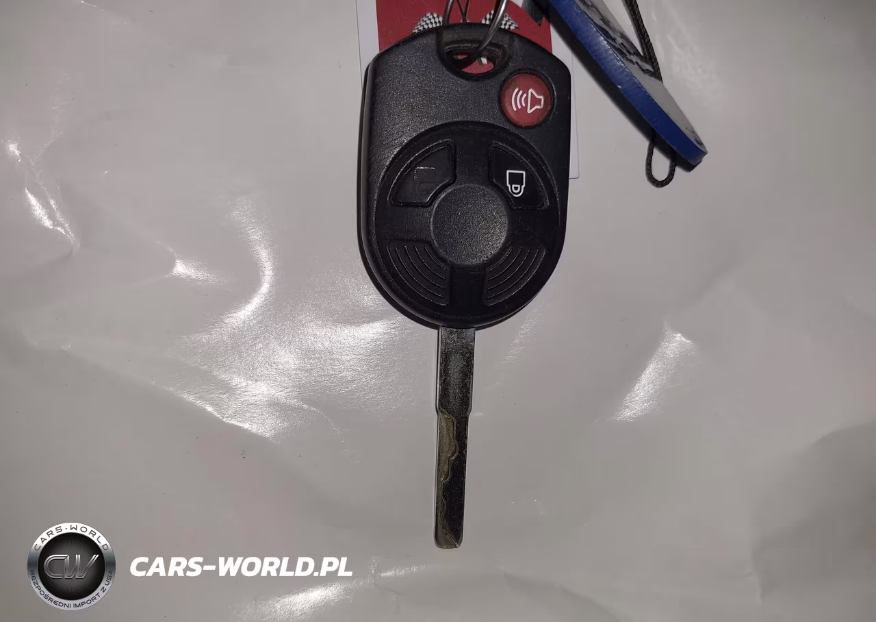 2019 Ford Escape S VIN:1FMCU0F7XKUC03586 - 11
