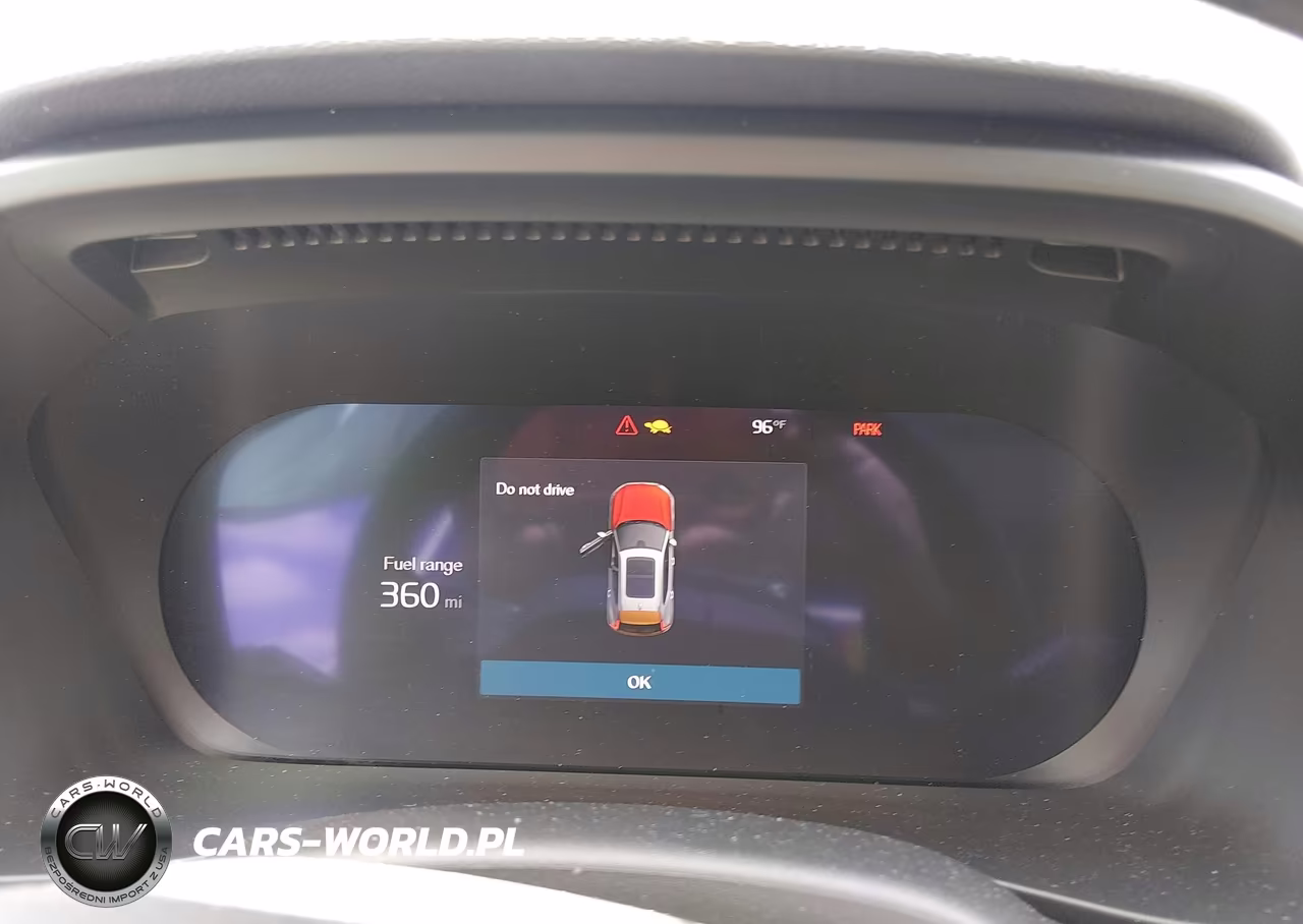 2026 Volvo Xc40 Plus, B5 Awd Gas (Mild Hybrid), Dark VIN:YV4L12UC9T2741781 - 15