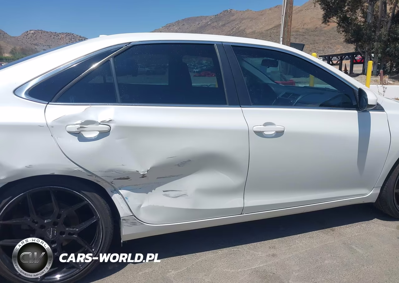2017 Toyota Camry Xse VIN:4T1BF1FK1HU296345 - 12