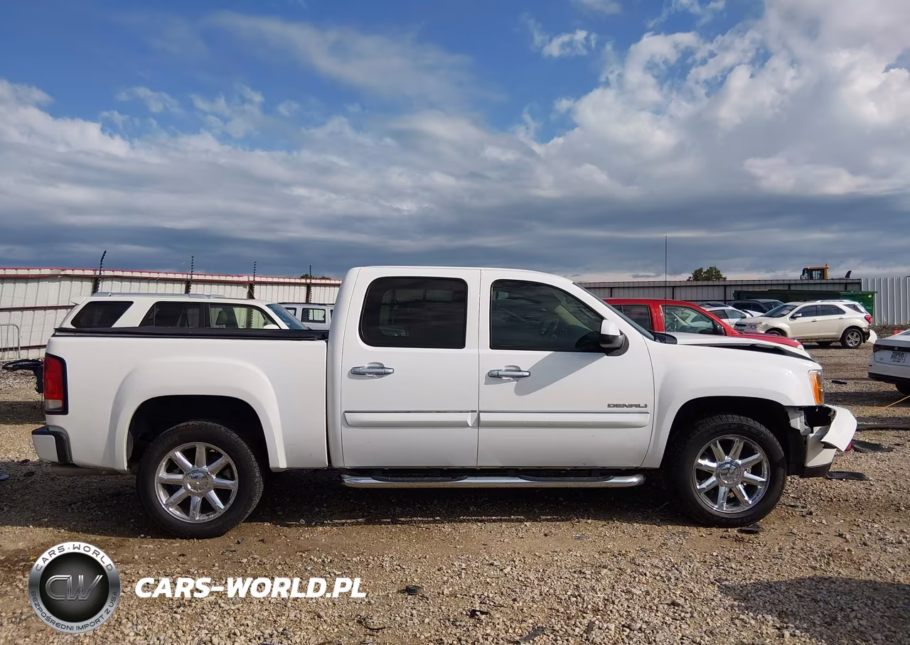 2011 GMC Sierra 1500 Denali VIN:3GTP2XE2XBG366817 - 13