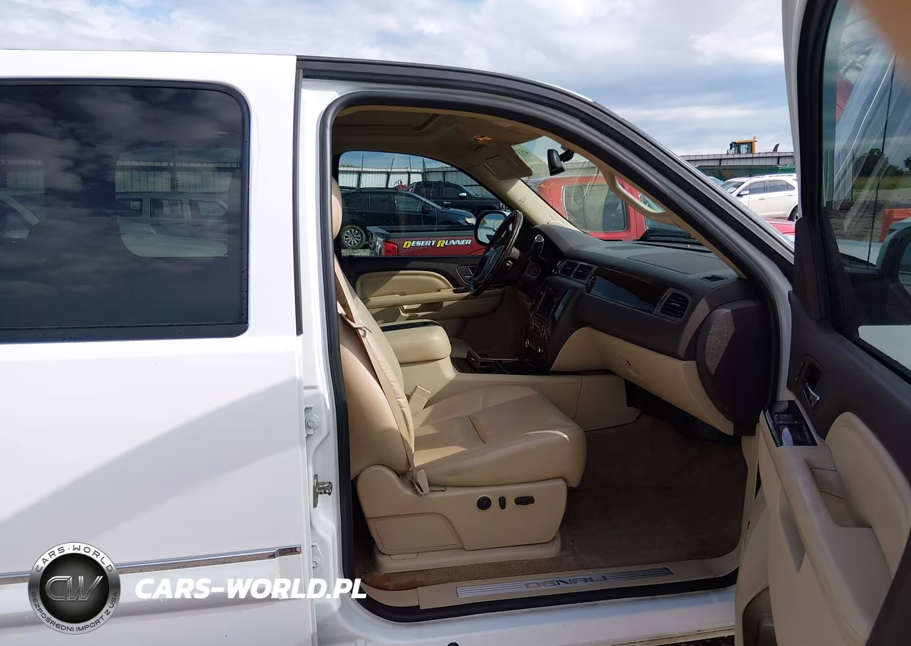 2011 GMC Sierra 1500 Denali VIN:3GTP2XE2XBG366817 - 5