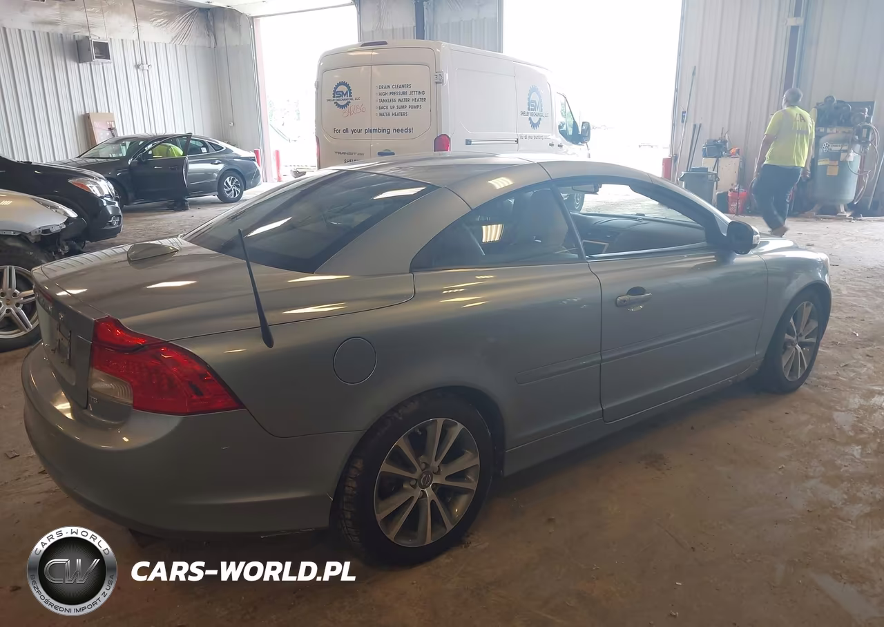2011 Volvo C70 T5 VIN:YV1672MC6BJ109883 - 4