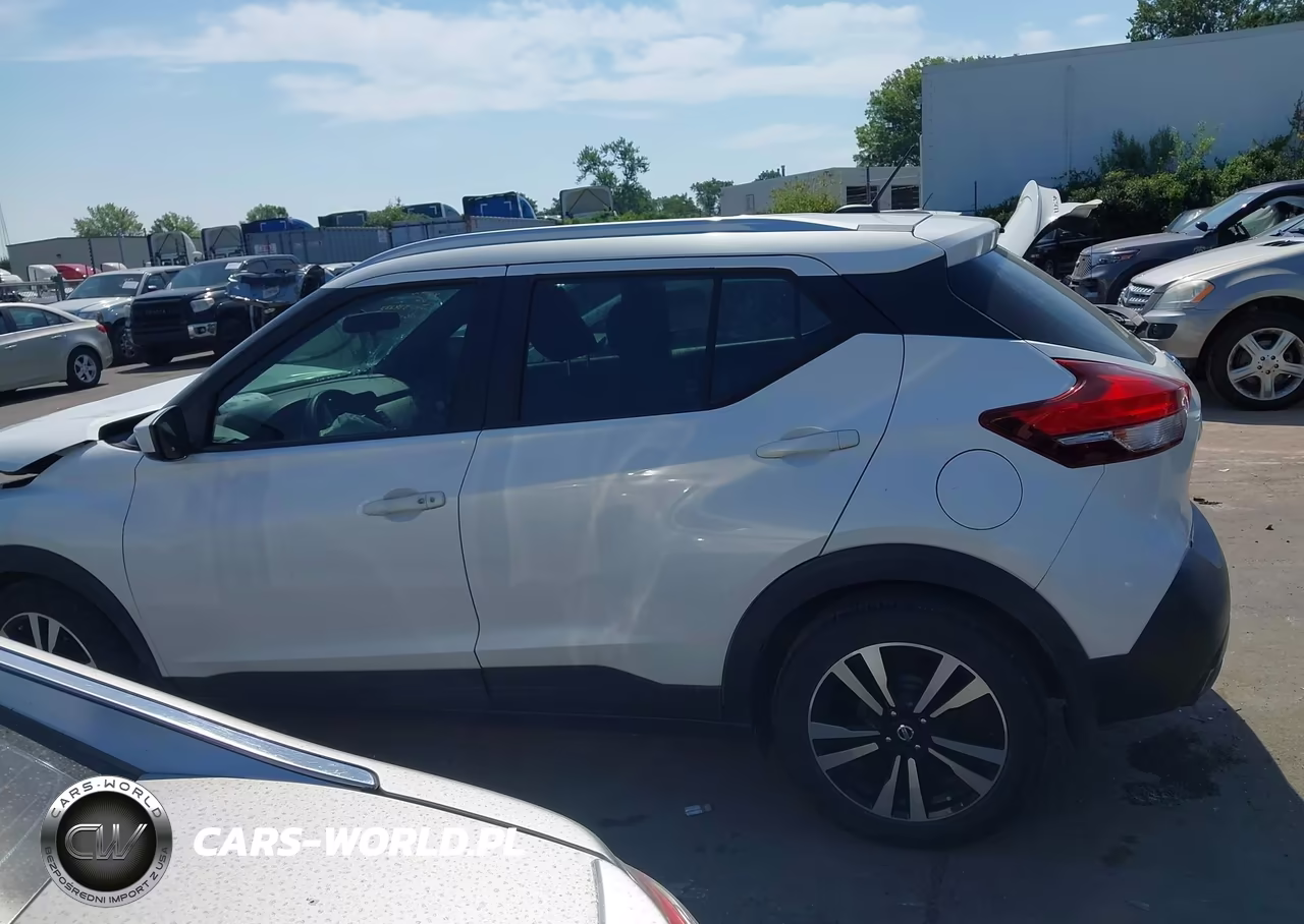 2018 Nissan Kicks Sv VIN:3N1CP5CU1JL538332 - 14