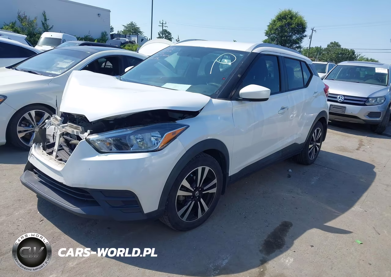 2018 Nissan Kicks Sv VIN:3N1CP5CU1JL538332 - 2
