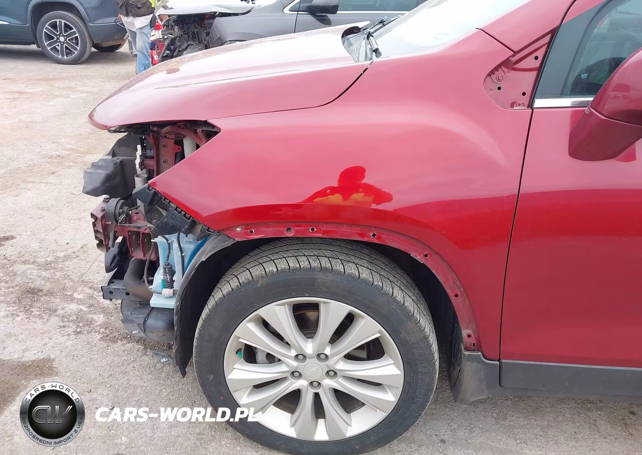 2019 Chevrolet Trax Premier VIN:3GNCJRSB2KL243447 - 6