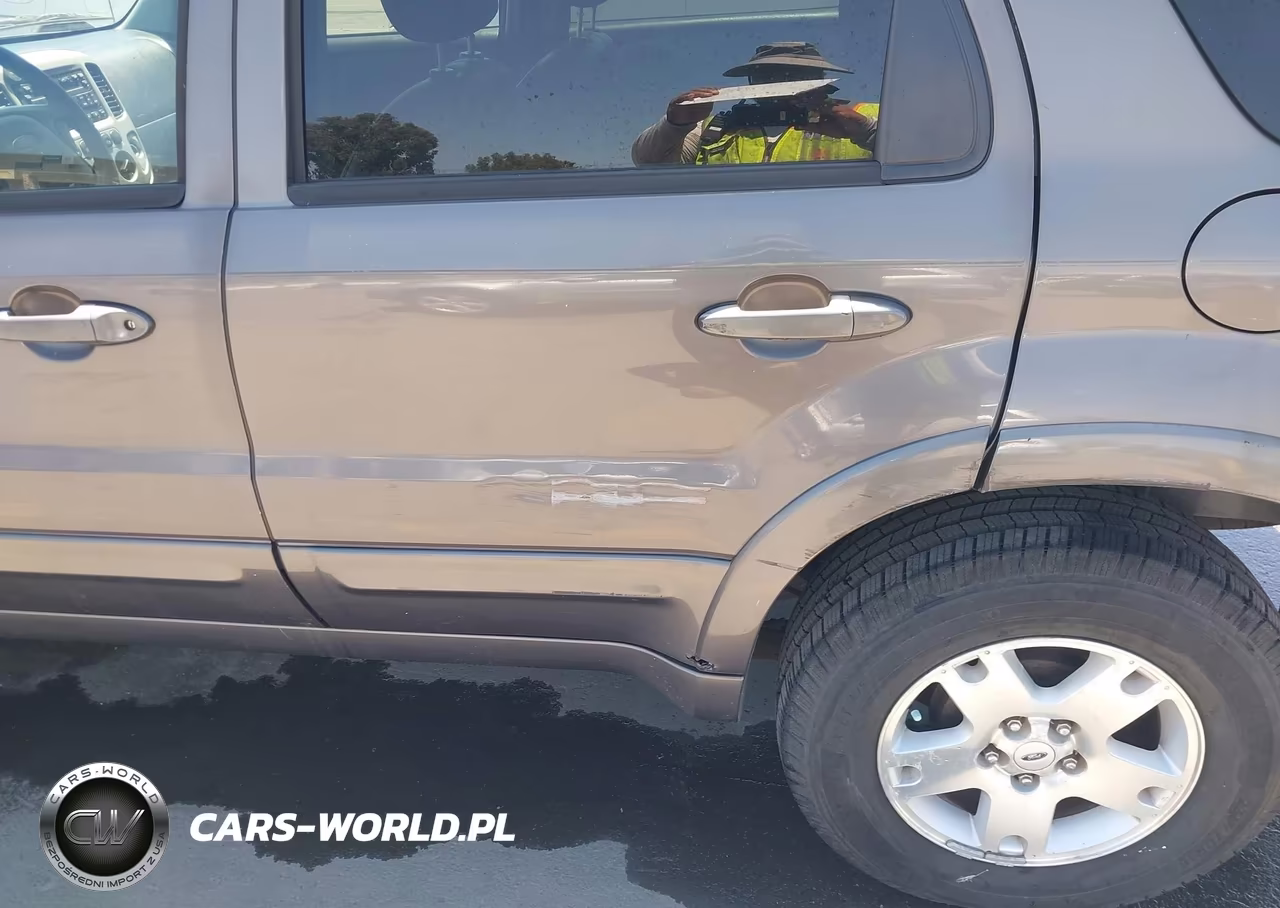 2006 Ford Escape Limited VIN:1FMCU04166KA50530 - 6