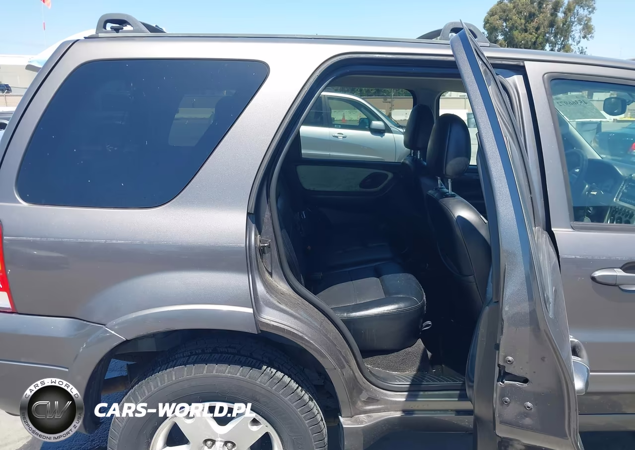 2006 Ford Escape Limited VIN:1FMCU04166KA50530 - 8