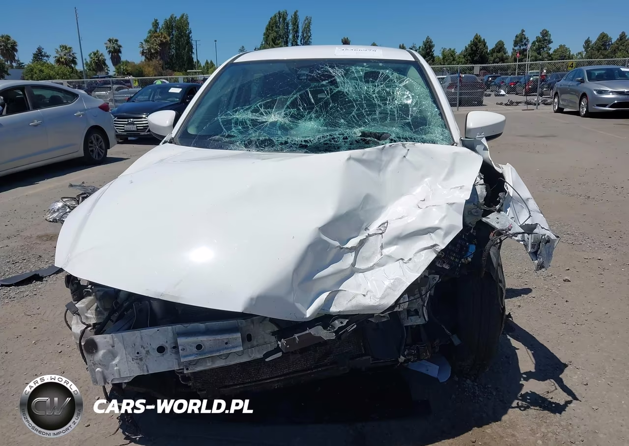 2019 Toyota Yaris L VIN:3MYDLBYV7KY512997 - 11