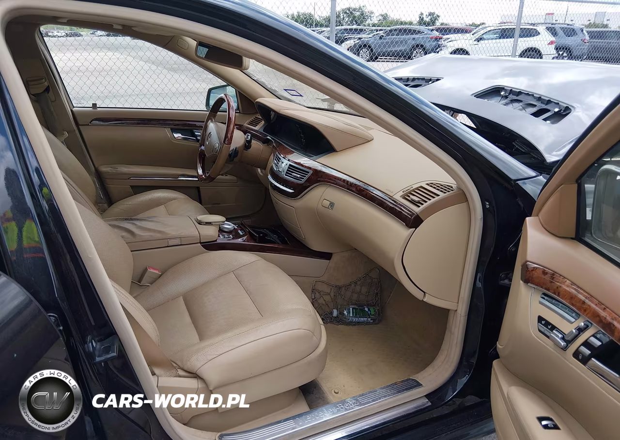 2012 Mercedes-Benz S 550 VIN:WDDNG7DB0CA469700 - 5