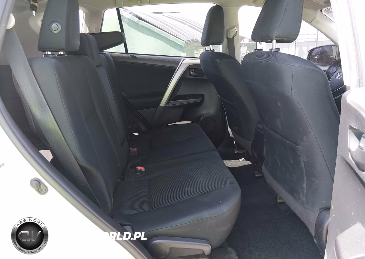 2017 Toyota Rav4 Le VIN:2T3BFREV5HW629972 - 8