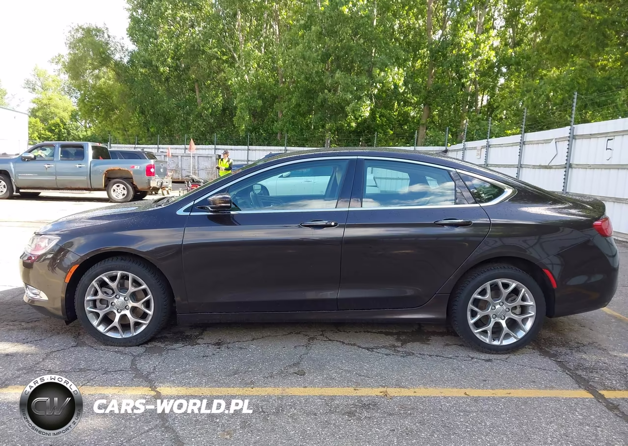 2015 Chrysler 200 C VIN:1C3CCCEG8FN618534 - 14