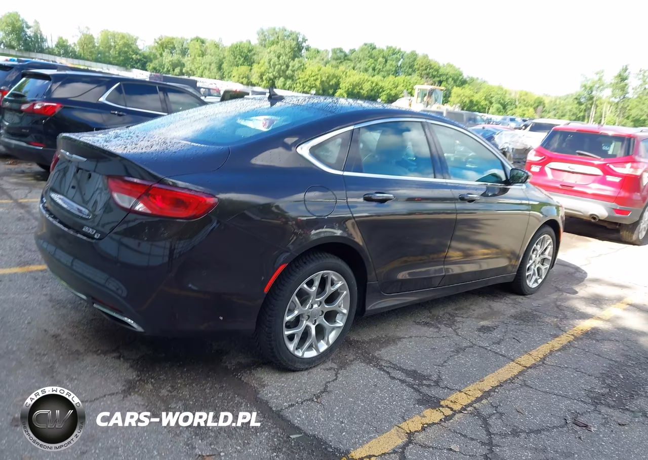 2015 Chrysler 200 C VIN:1C3CCCEG8FN618534 - 4