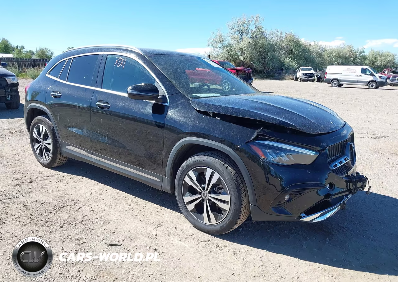 2025 Mercedes-Benz Gla 250 4Matic – zdjęcie 1 z 22