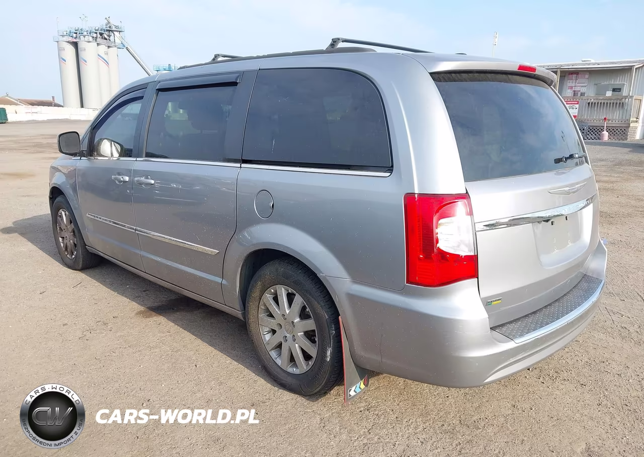 2016 Chrysler Town & Country Touring VIN:2C4RC1BG9GR148503 - 3