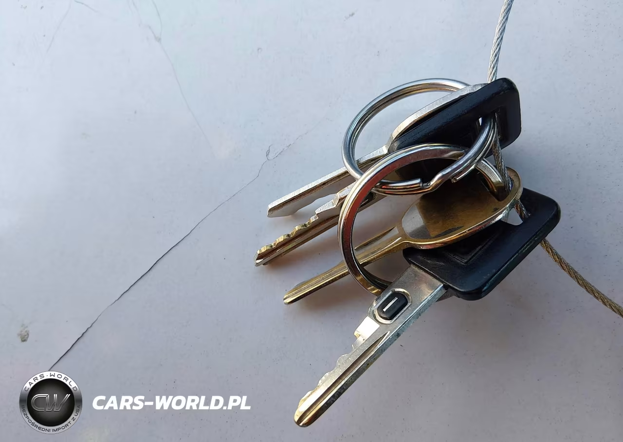 1998 Cadillac Deville Standard VIN:1G6KD54Y3WU737885 - 11