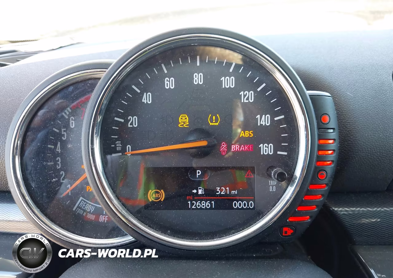 2016 Mini Clubman Cooper VIN:WMWLN5C5XG2E30152 - 7