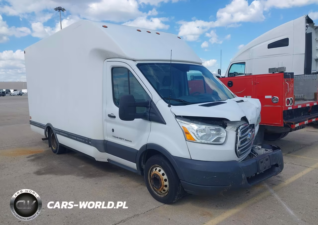 2015 Ford Transit-350 Cutaway