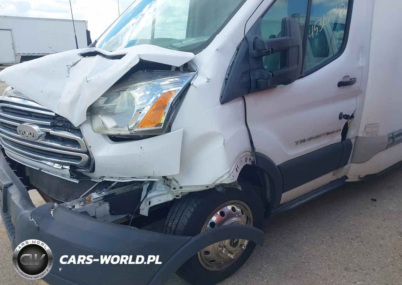 2015 Ford Transit-350 Cutaway VIN:1FDWS8PM9FKA09557 - 11